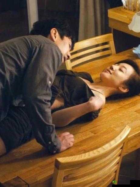 激情一夜：神秘租客的特殊要求